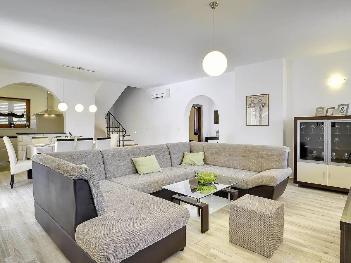 Villa With Pool In The South Of Istria Medolino 0*,  Croazia